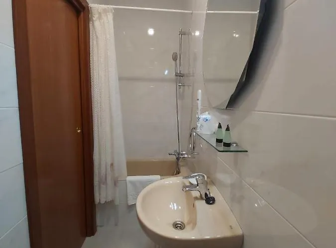 Lorea Guest house 2*